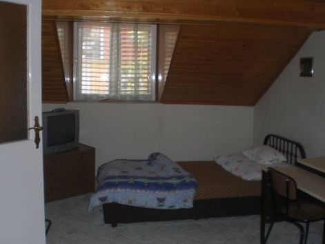 remeny_6-15m.jpg